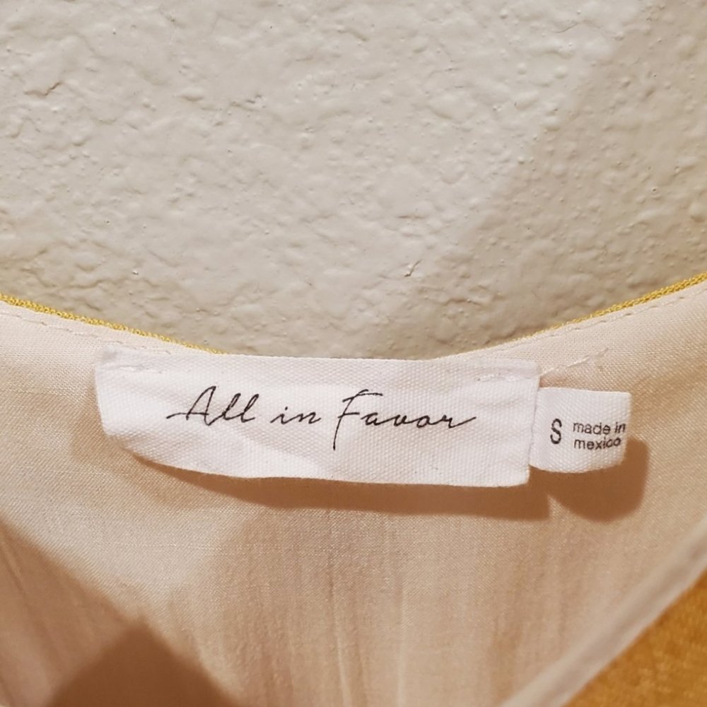 ALL IN FAVOR Dots Yellow Romper - Picture 3 of 4